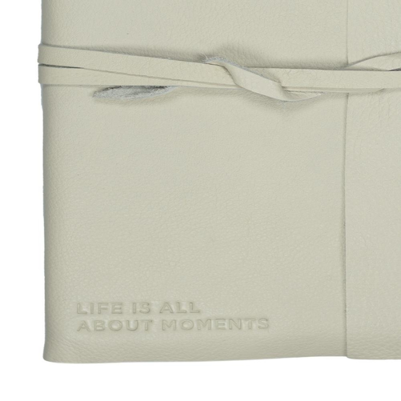 
                  
                    Notitieboekje Noah creme A5- Life is all about moments
                  
                